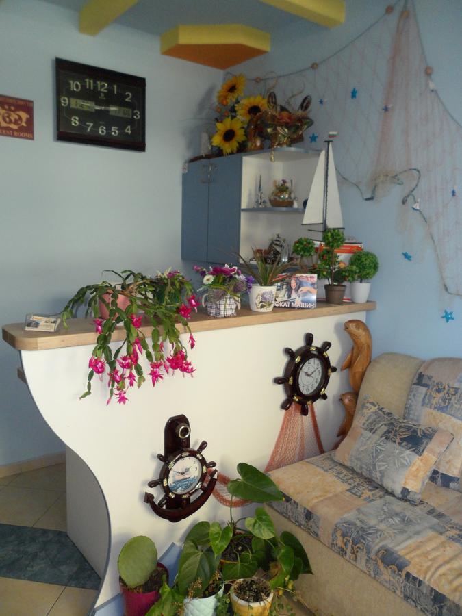 Sianie Guest House Равда Екстер'єр фото